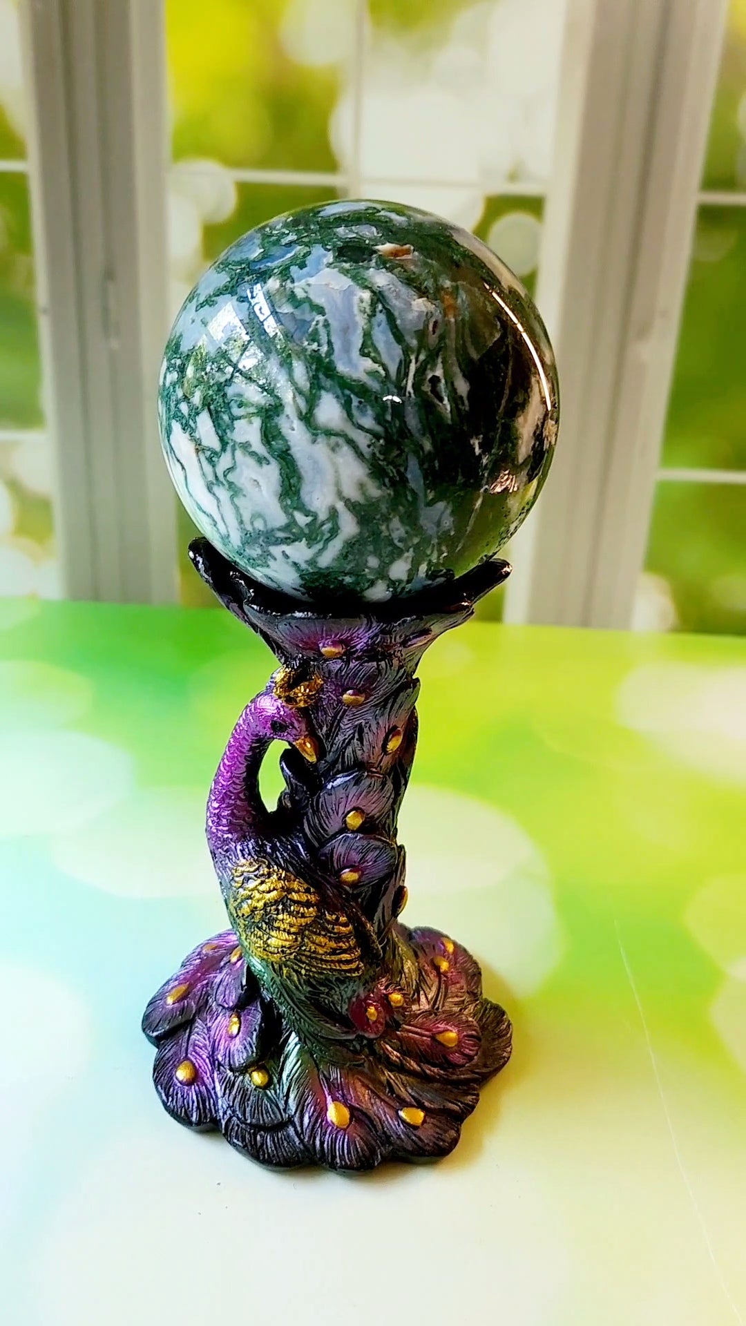 Peacock Sphere Stand